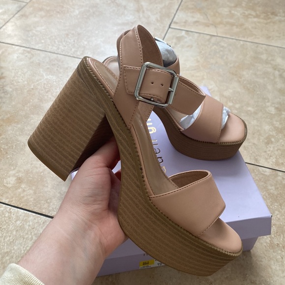 SALE Madden Girls Heels - Picture 2 of 14